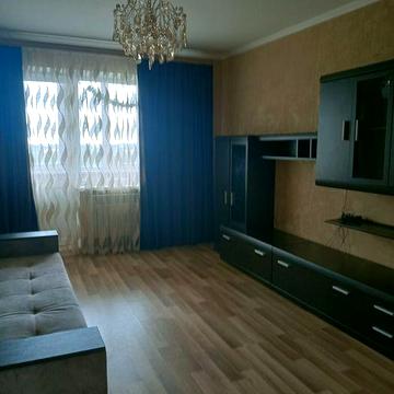 Продам хорошу трикімнатну квартиру
