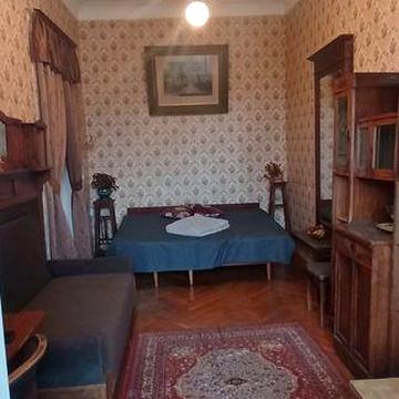 Однокімнатна квартира м.Театральна