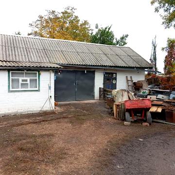 продам пів хати в селі