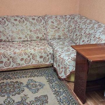 сдам хорошую 2х комн квартиру район ЖД вокзала ул Шмидта