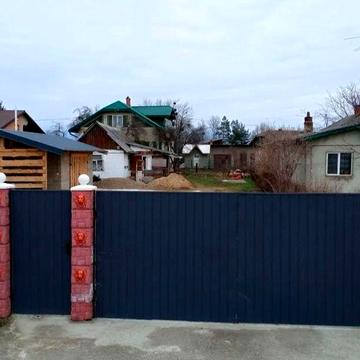 Продам ділянку з старим будинком
