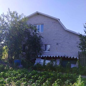 Продам дом пгт, Зидьки. Крепкий в отличном месте рядом г.Змиев