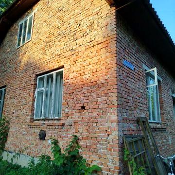 Продаж  будинку з земельною ділянкою