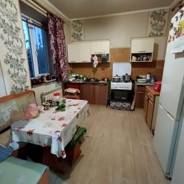 Строителей, 44
