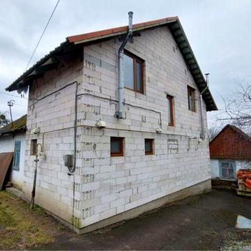 Продам будинок смт. Клевань вул. Клубна 14
