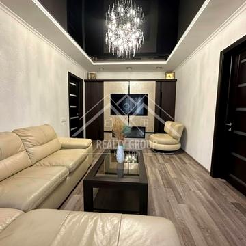 Сонячний мікрорайон вул., 11