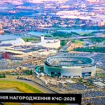 Метро "Одеська",  трьох кімнатна, 3 x  кімнатна, 71 м.кв., Одесська, Н ЖК Комунальна  та  приватна власність
