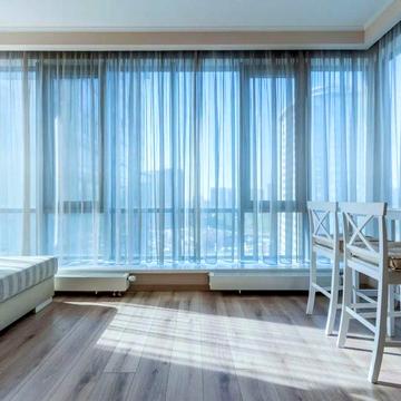 Ріверстоун River mall стильна видова квартира в класичному стилі