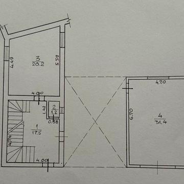 Продаж 3-х кімнатної ЦЕНТР з гаражем.