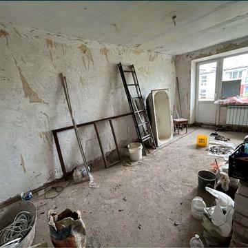 Продам 1-комн. квартиру возле стадиона