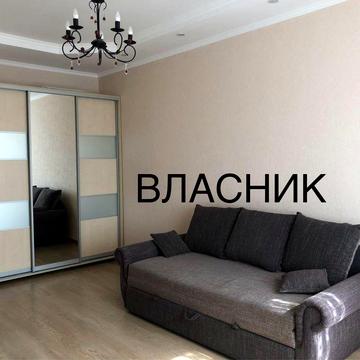 Троєщина. Лаврухіна 12