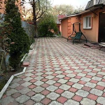 Оренда частини будинку вул.Зелена