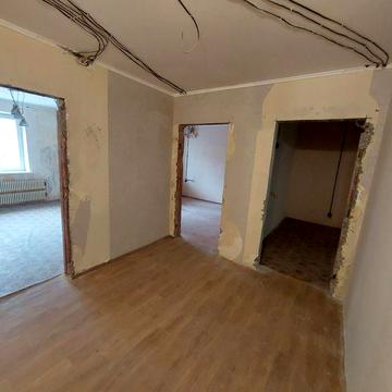 3 - кімнатна покращеного планування, Молодіжний