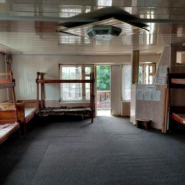 Сдам двух этажный дом на Фрунзенском