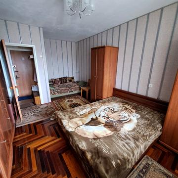 Запорізька вул., 1