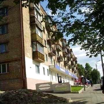 Довгострокова оренда 1 кімнатної - студії на просп. Науки 35