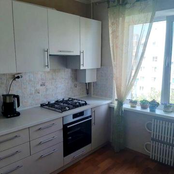 Сдам 3ю квартиру на Парусе