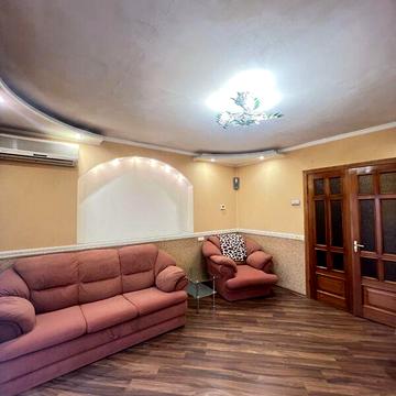 Продаж 3к Квартира Аерокосмічний (Гагаріна) проспект