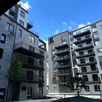 Продам двокімнатну квариру з терасою, стяжка, штукатурка!ЖК Ютландія!