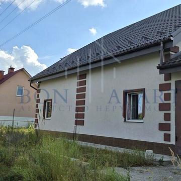Яблунева