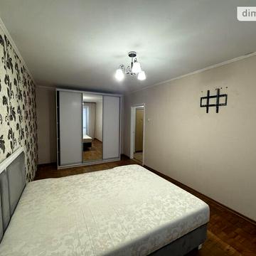 Довгострокова оренда 2к Квартира Антонова Олега вулиця