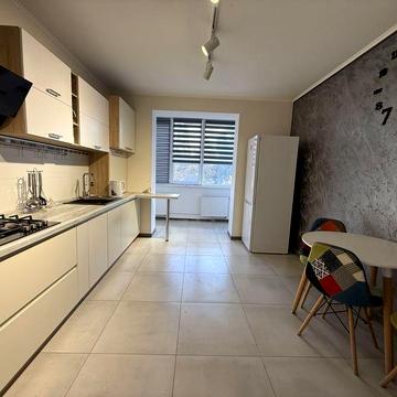 Смт Ворзель! Здам 2- х кімн.кв.,вул.Кльонова,45а.Новобудова