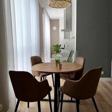 Оренда 3-х квартиры Лейпцизька 13А