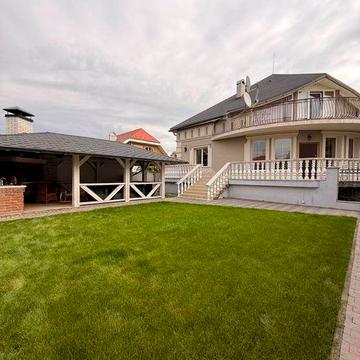 Продається якісний будинок у районі Минай