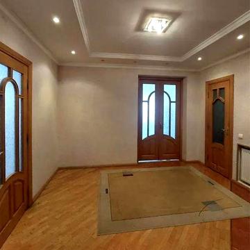 Оренда 3кімнатної квартири в центрі (оголошення від власника)