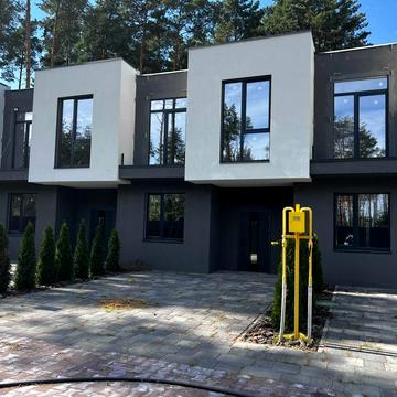 Акційний таунхаус перед Бучею