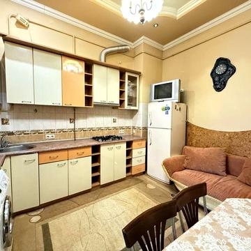 Оренда 1к + кухня студія в центрі р-н парку ШЕВЧЕНКА