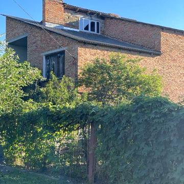 Будинок в центрі міста