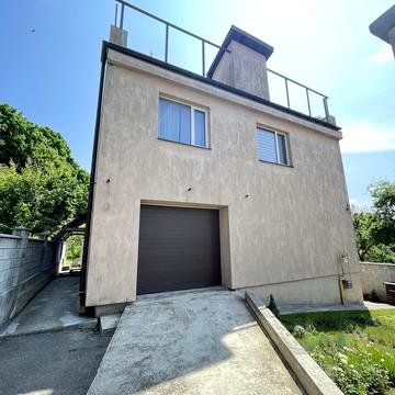 Михайла Вербицького вул.