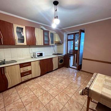Продам 2 к квартиру на Потьомкінській