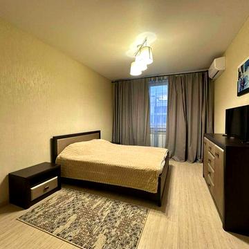 Сдам на длительно 1комн. в ЖК Одесские традиции, с гардеробной.