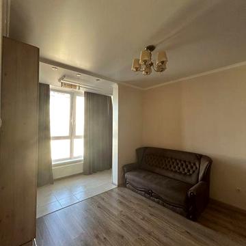 Однокімнатна квартира в ЖК «Якоря» довгостроково