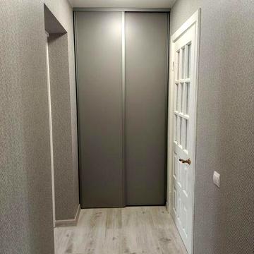 Здам 2-кімнатну квартиру на довгий період в районі вокзалу