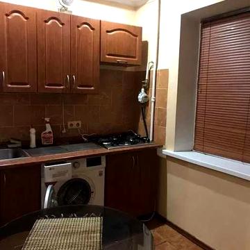 Здам 2 кімнатну квартиру. Пр-т Воскресенський.