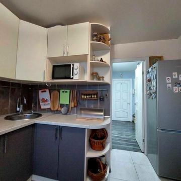 Продаж затишної 3-кімнатної квартири біля метро Дарниця, А. Малишка,19