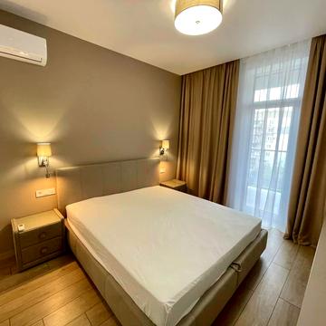 Володимира Моссаковського вул. (Клари Цеткін), 7