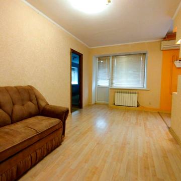 Продаж 2 кім.квартири з автономним /оп.вул.Харківська.
