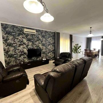 Дім в котеджному містечку під Києвом