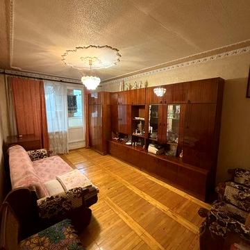 Оренда 2 кімнатної квартири, метро Спортивна, вул. Молочна