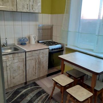 Академіка Павлова вул., 132