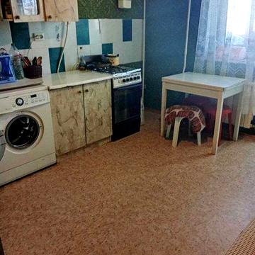 сдам 2-х комнатную квартиру , ул. Тополевая. Дом с газом.