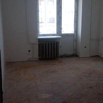 Широка вул., 70