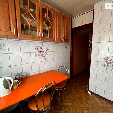 Довгострокова оренда 2к Квартира Костенко вулиця