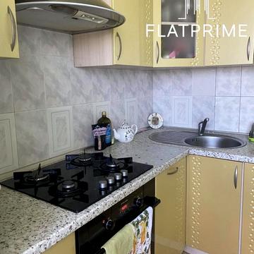 Академіка Корольова просп., 12