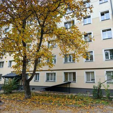 Двокімнатна Квартира під ремонт сертиіфікат розвинений район  20хв ст.