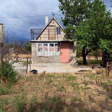 Продаю дачу на Казарского в СВТ "Зоря"